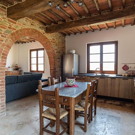 Casolare Marconi Apartment Паникале Екстериор снимка