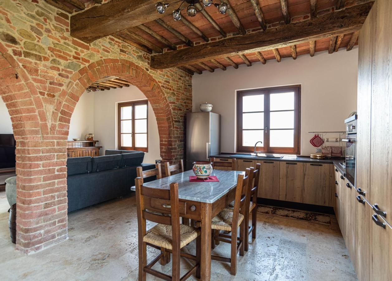 Casolare Marconi Apartment Паникале Екстериор снимка